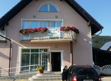 slovenia/maribor-pohorje/restaurant/penzion-zeleni-kakadu-cvetka-wregg-s-p