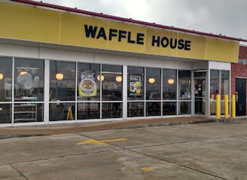 mississippi/starkville/restaurant/waffle-house