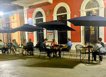 Wines Bar & Tapas Restaurante. Cabo Rojo.