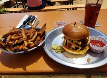 texas/dallas/restaurant/rodeo-goat