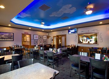 wisconsin/lake-geneva/restaurant/next-door-pub-pizzeria