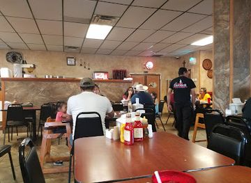 new-mexico/gallup/restaurant/genaro-s-cafe