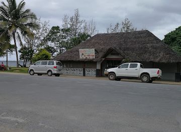vanuatu/luganville/restaurant/beach-house-meal