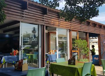 south-africa/east-london/restaurant/the-beach-break