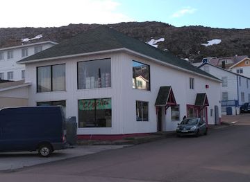 saint-pierre-and-miquelon/miquelon-island/restaurant/chez-clochet