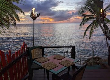barbados/mullins-beach/restaurant/bombas