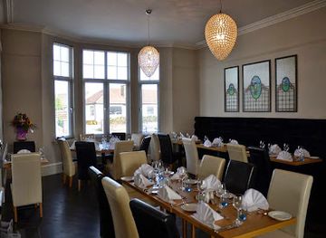 united-kingdom/wigtownshire/restaurant/henrys-bay-house-restaurant