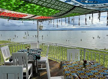 kenya/lake-naivasha/restaurant/under-the-swahili-tree-naivasha