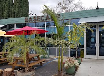 california/burbank/restaurant/basecamp-dinette