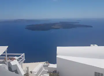 Rare Greek Restaurant Santorini