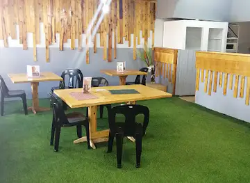 SEASONAL LIQUOR RESTAURANT