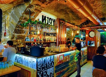 italy/trieste/restaurant/n-joy-food-drinks