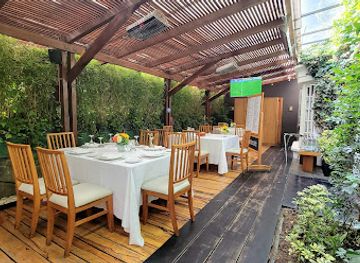 ecuador/central-sierra/restaurant/carmine