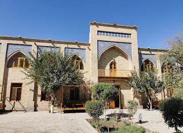 uzbekistan/khiva/dishan-kala/restaurant/khiva-moon