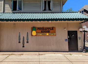 pennsylvania/presque-isle-state-park/restaurant/pineapple-eddie-southern-bistro