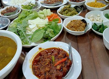 myanmar-burma/mandalay-region/restaurant/ramanya-1