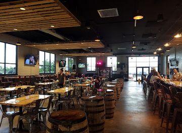 north-dakota/dickinson/restaurant/phat-fish-brewing-llc