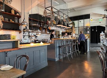 iceland/western-region/restaurant/matur-og-drykkur