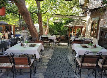 bosnia-and-herzegovina/mostar/restaurant/restaurant-sadrvan