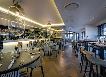 belgium/knokke-heist/restaurant/cafe-van-parijs