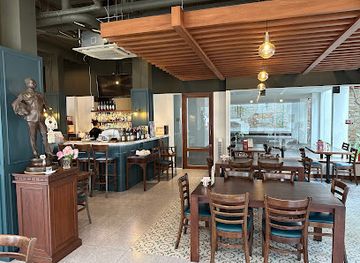 thailand/central-thailand/restaurant/tamnanthai-restaurant-nana-ploenchit