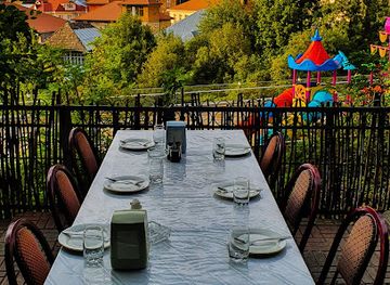 azerbaijan/kura-aras-lowland/restaurant/restoran-qaqarin