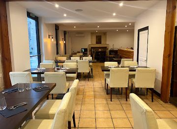 france/poitou-charentes/restaurant/le-coude-a-coude