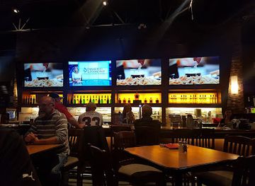 canada/pembina-valley/restaurant/boston-pizza