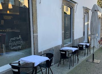 portugal/guimaraes/restaurant/ja-ca-estou