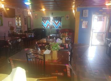 liberia/monrovia/restaurant/clara-cafe