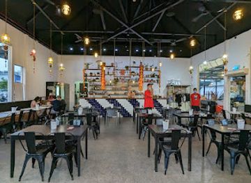 singapore/coney-island/restaurant/fat-po