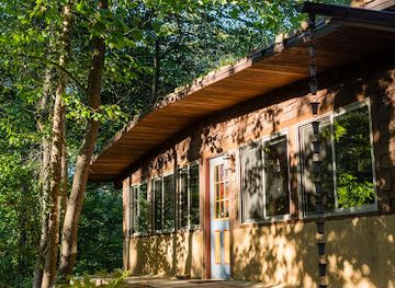 illinois/shawnee-hills/restaurant/makanda-inn