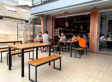 indonesia/bangka-belitung-islands/restaurant/otak-otak-ase-melintas