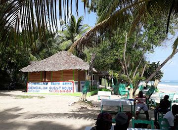 haiti/jacmel/restaurant/ti-mouillage-resto-beach