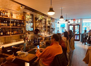 south-carolina/charleston/restaurant/167-raw-oyster-bar