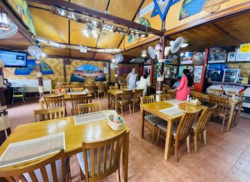 thailand/phuket-province/restaurant/the-family-restaurant-phuket
