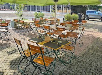 liechtenstein/furstensteig/restaurant/zentrum-balzers