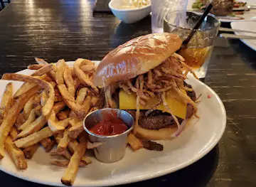 Judd's Downtown - Restaurant, Grill and Bar
