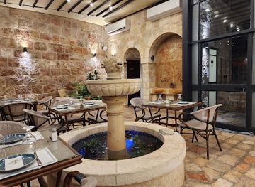 israel/jerusalem/old-city/restaurant/roots-restaurant