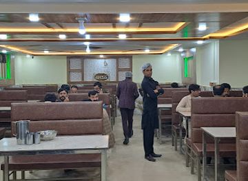 pakistan/murree/restaurant/karachi-pakiza-restaurant