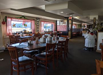 maine/bangor/restaurant/chase-s-family-restaurant-hide-away-lounge