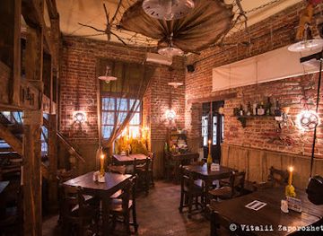 ukraine/lviv/stryiskyi-park/restaurant/kryva-lypa-culinary-studio