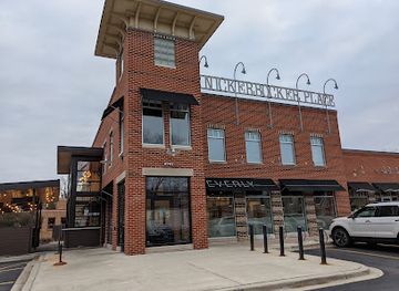 wisconsin/madison/restaurant/everly