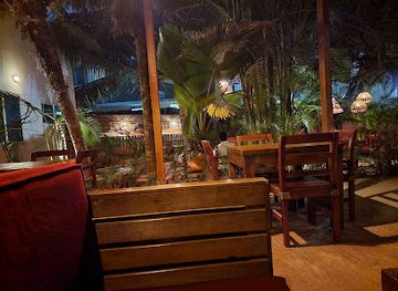 ghana/western-north-region/restaurant/the-neem-grill