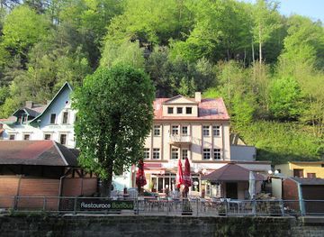 czechia/elbe-sandstone-mountains/restaurant/restaurant-bamboo