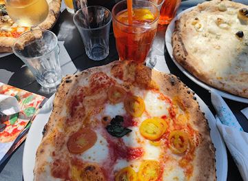 italy/herculaneum/restaurant/caffe-ristorante-pizzeria