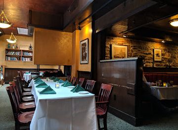 colorado/colorado-springs/restaurant/mackenzie-s-chop-house