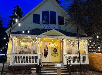 washington/leavenworth/restaurant/mana-restaurant