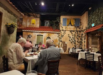 texas/amarillo/restaurant/macaroni-joe-s