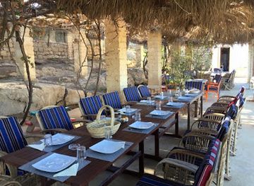 egypt/wadi-el-rayan-national-park/restaurant/kom-el-dikka-restaurant